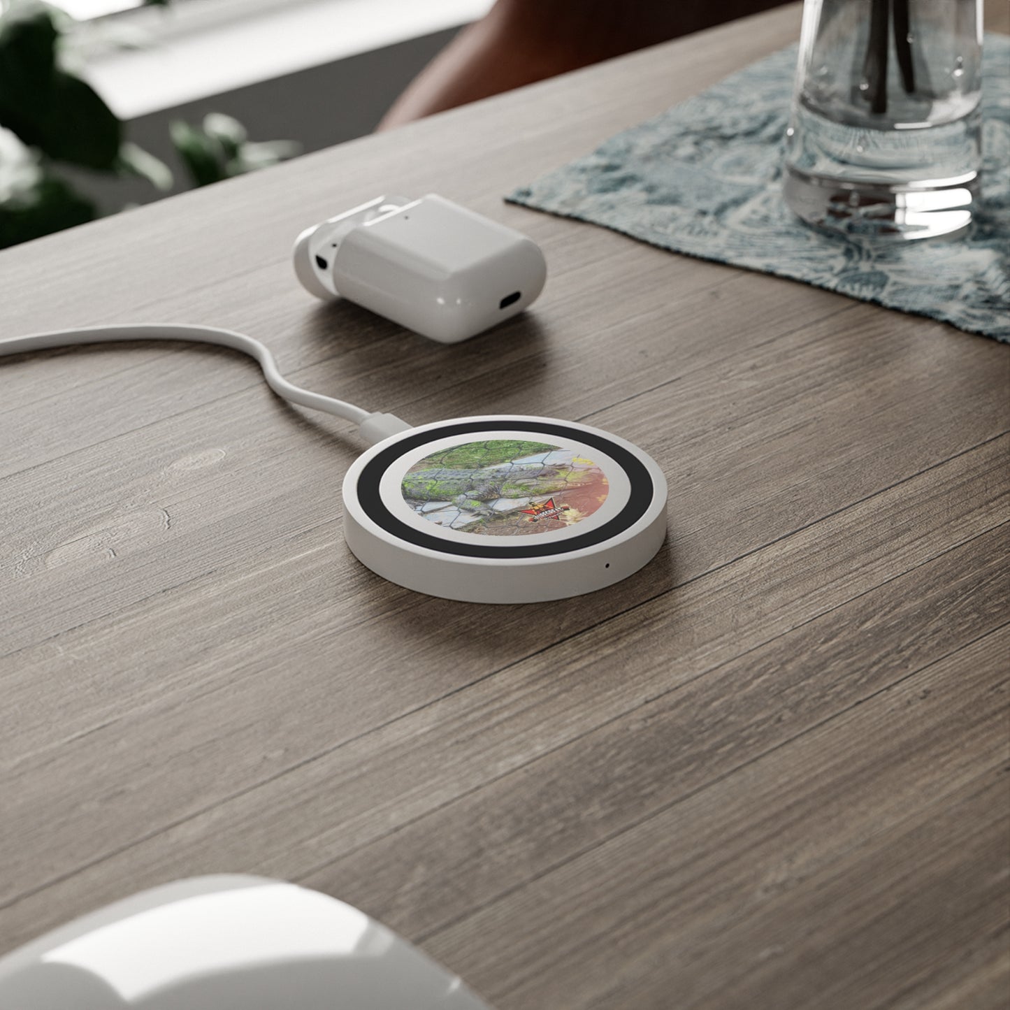 Quake Wireless Charging Pad